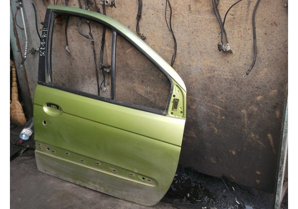 дверка права передня Renault Scenic, 99-03